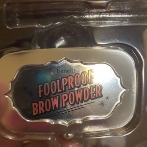 Benefit eyebrow powder